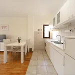 Affittacamere And A Ina 3*