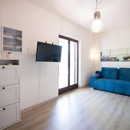 Gasthof Apartments And A Room Ina Zadar