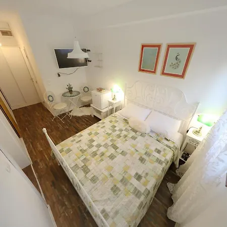 게스트하우스 And A Ina