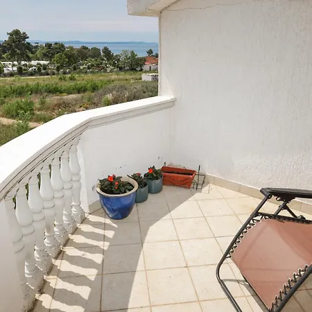 And A Ina Задар