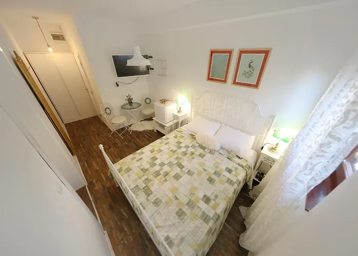 Guest house Apartments And A Room Ina