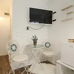 Guest house Apartments And A Room Ina 3*