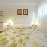Guest house Apartments And A Room Ina