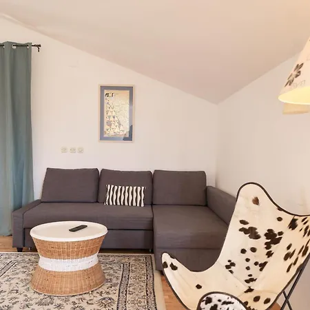 And A Ina Vendégház 3*